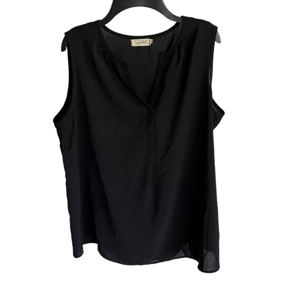 Spadehill Women’s Black Sleeveless Top